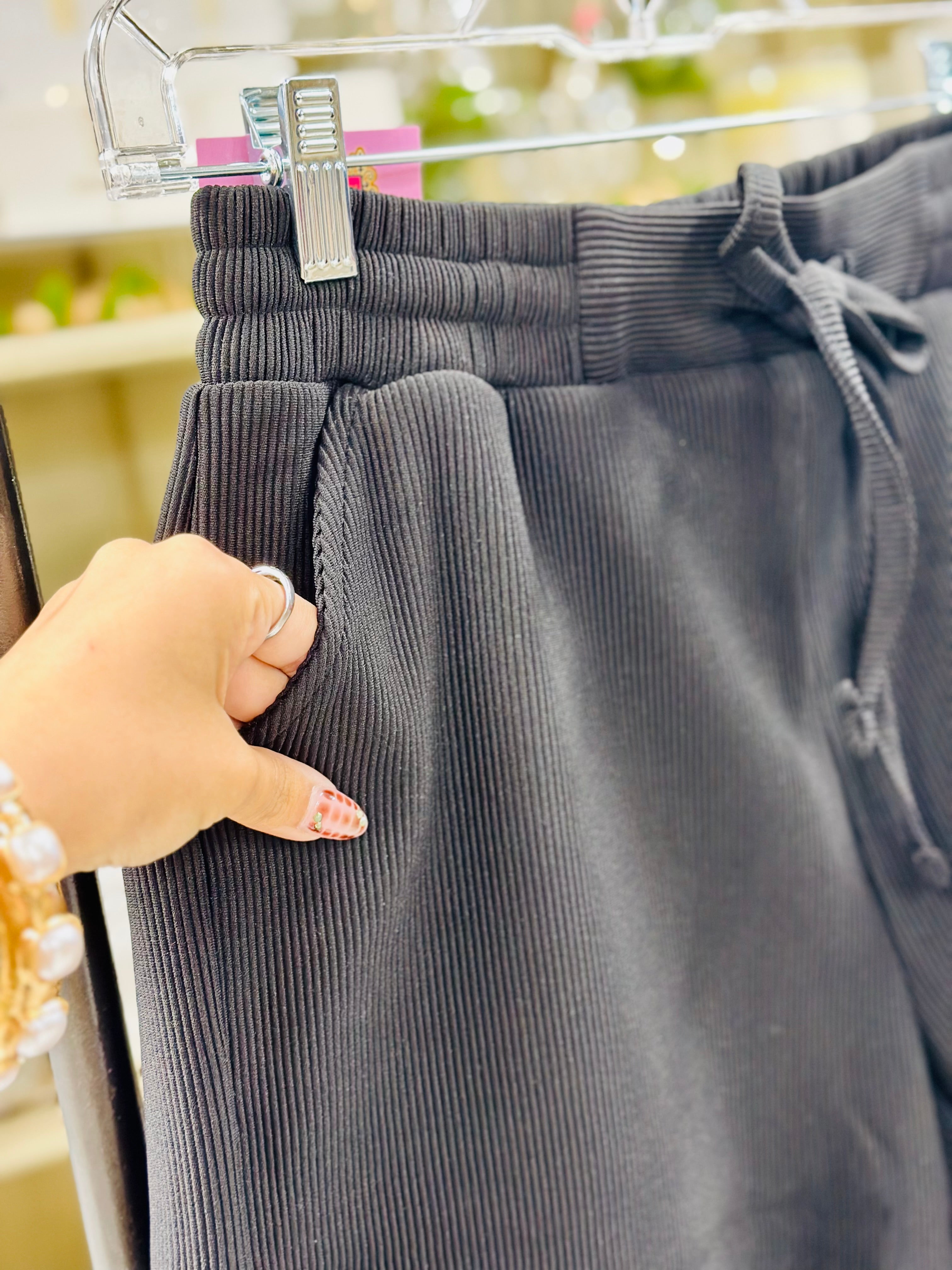 Queenie Black Top/Shorts