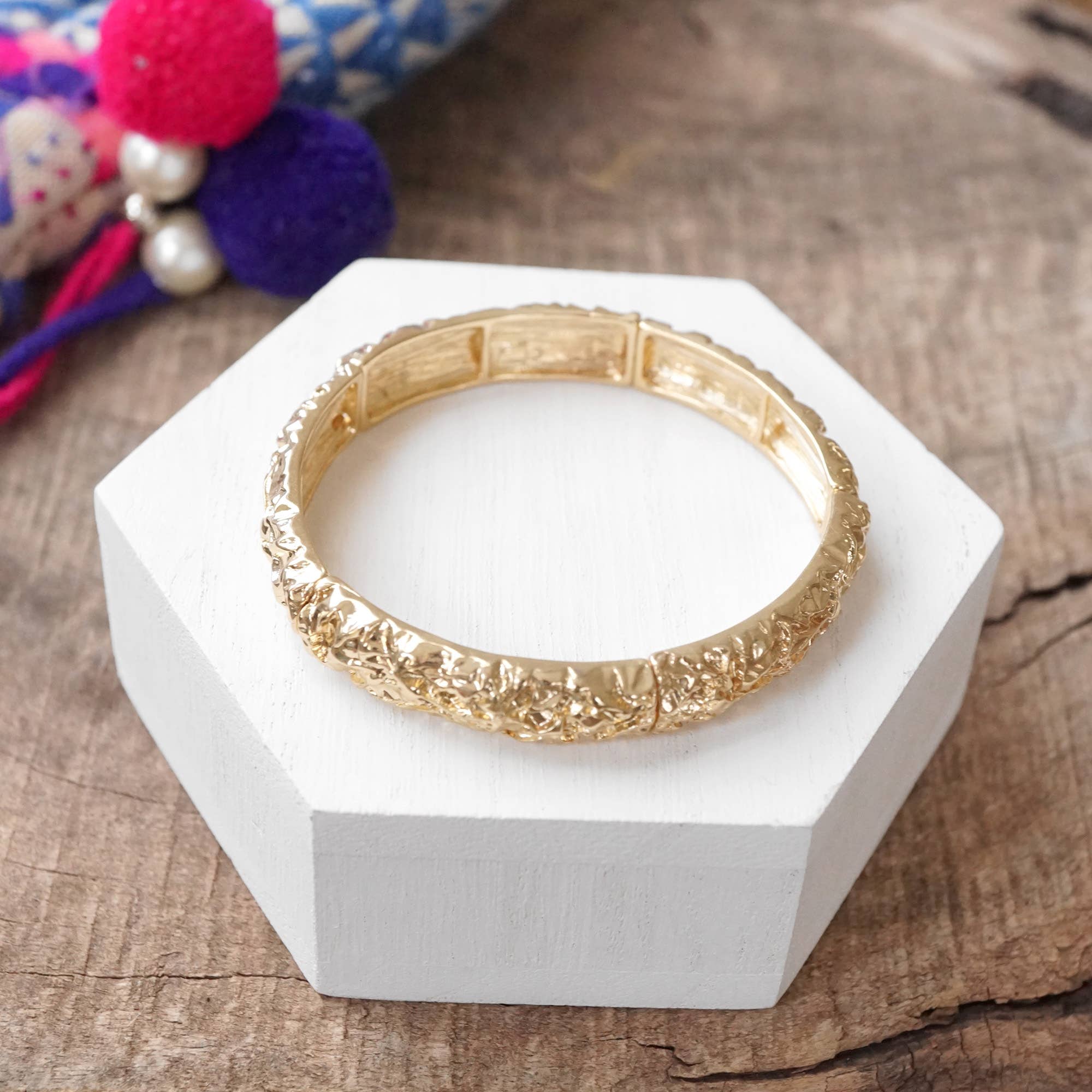 Stretchy Bangle - Textured Gold Tone