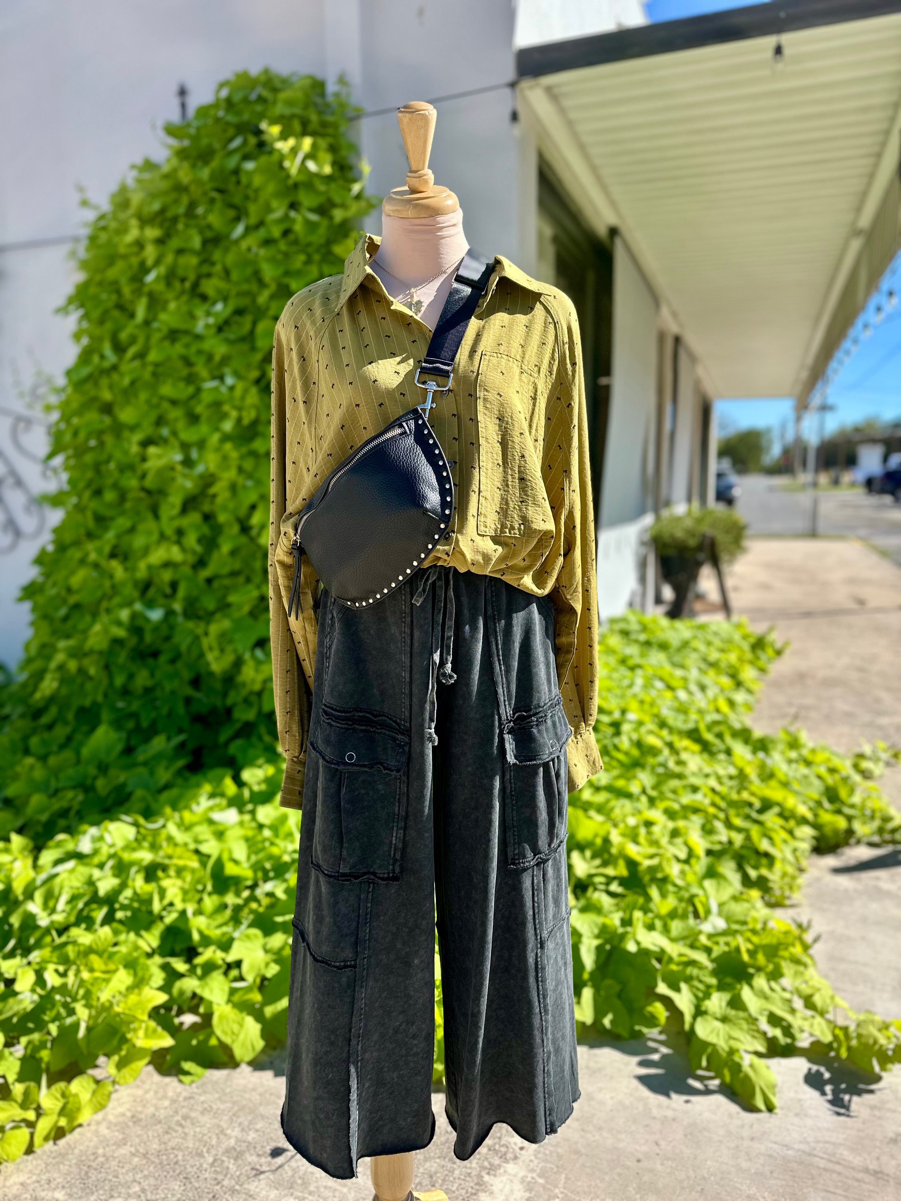 Tate Black Cargo Pants