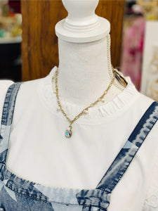 Pearl and Chain Necklace