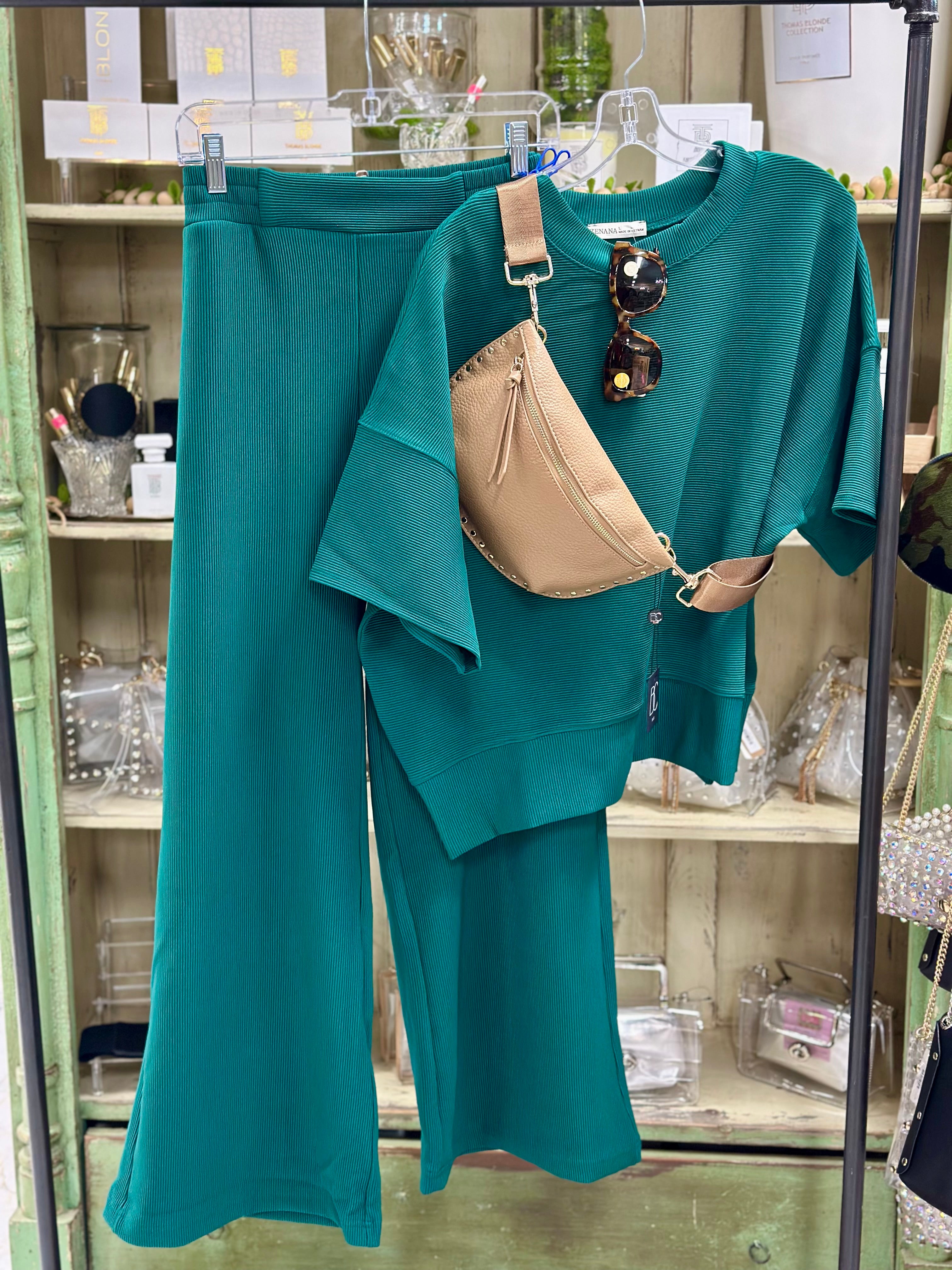Tatum Green Top/Pant