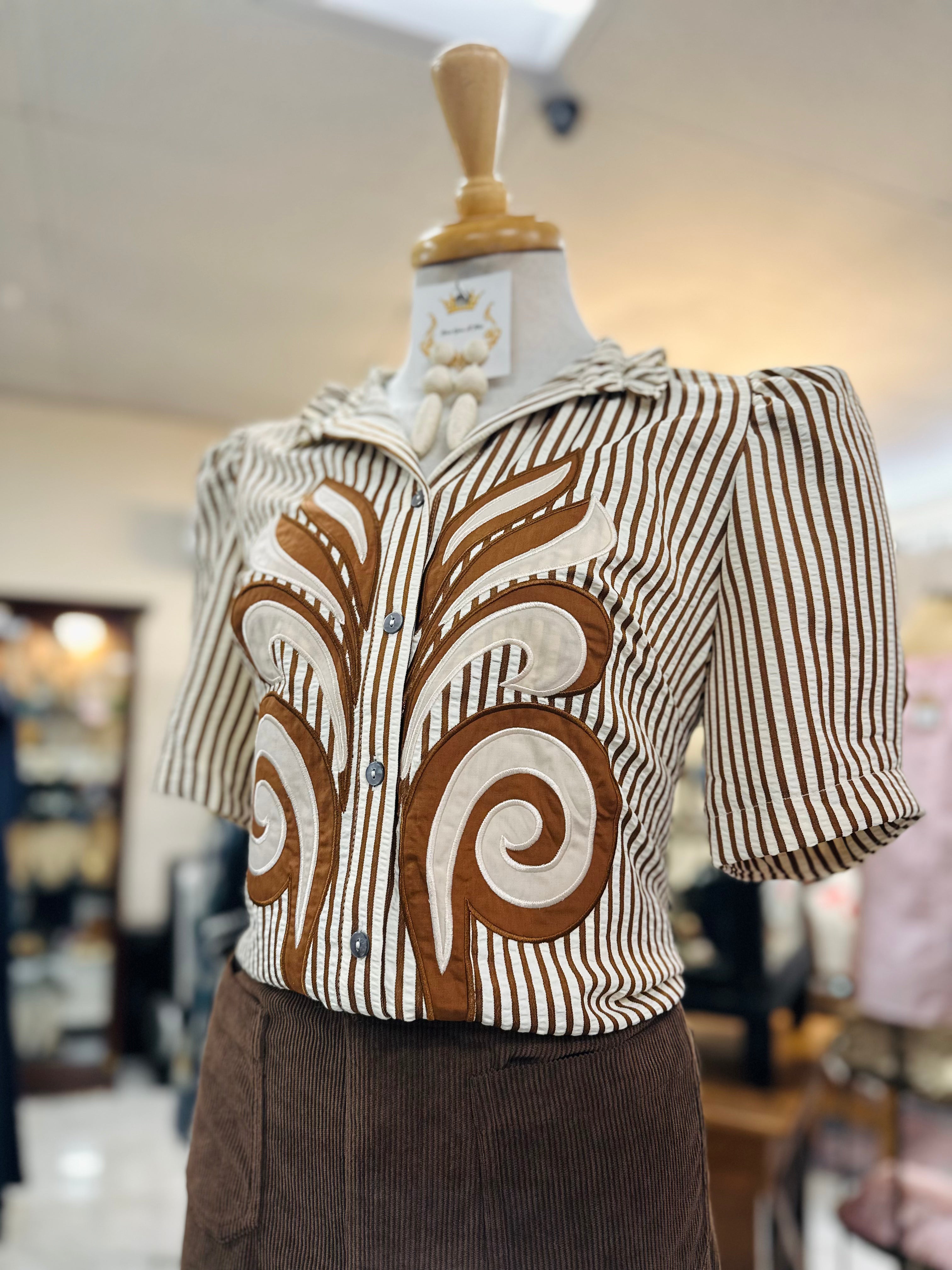 Savanah Caramel Top
