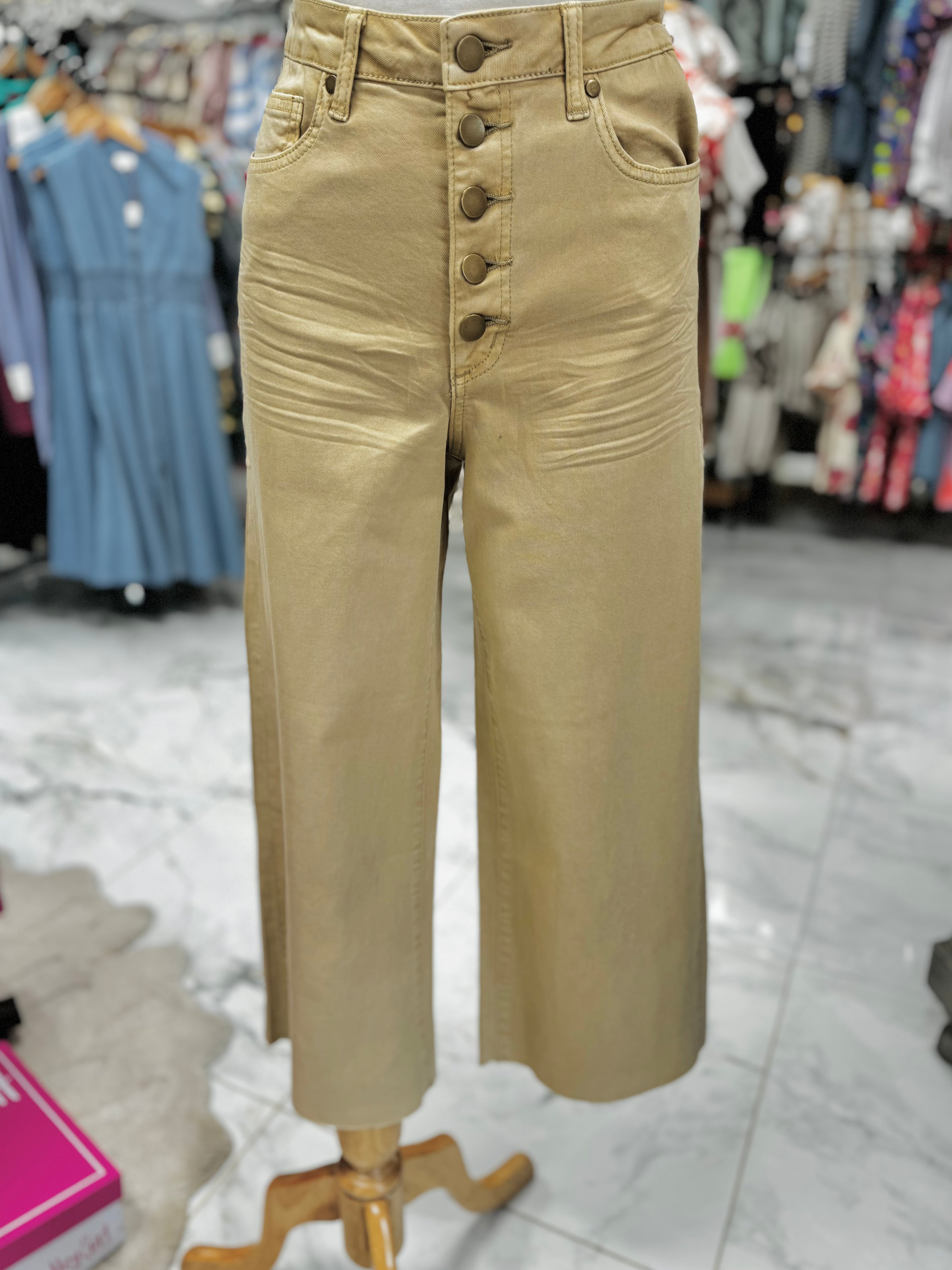 Belinda Bell Khaki