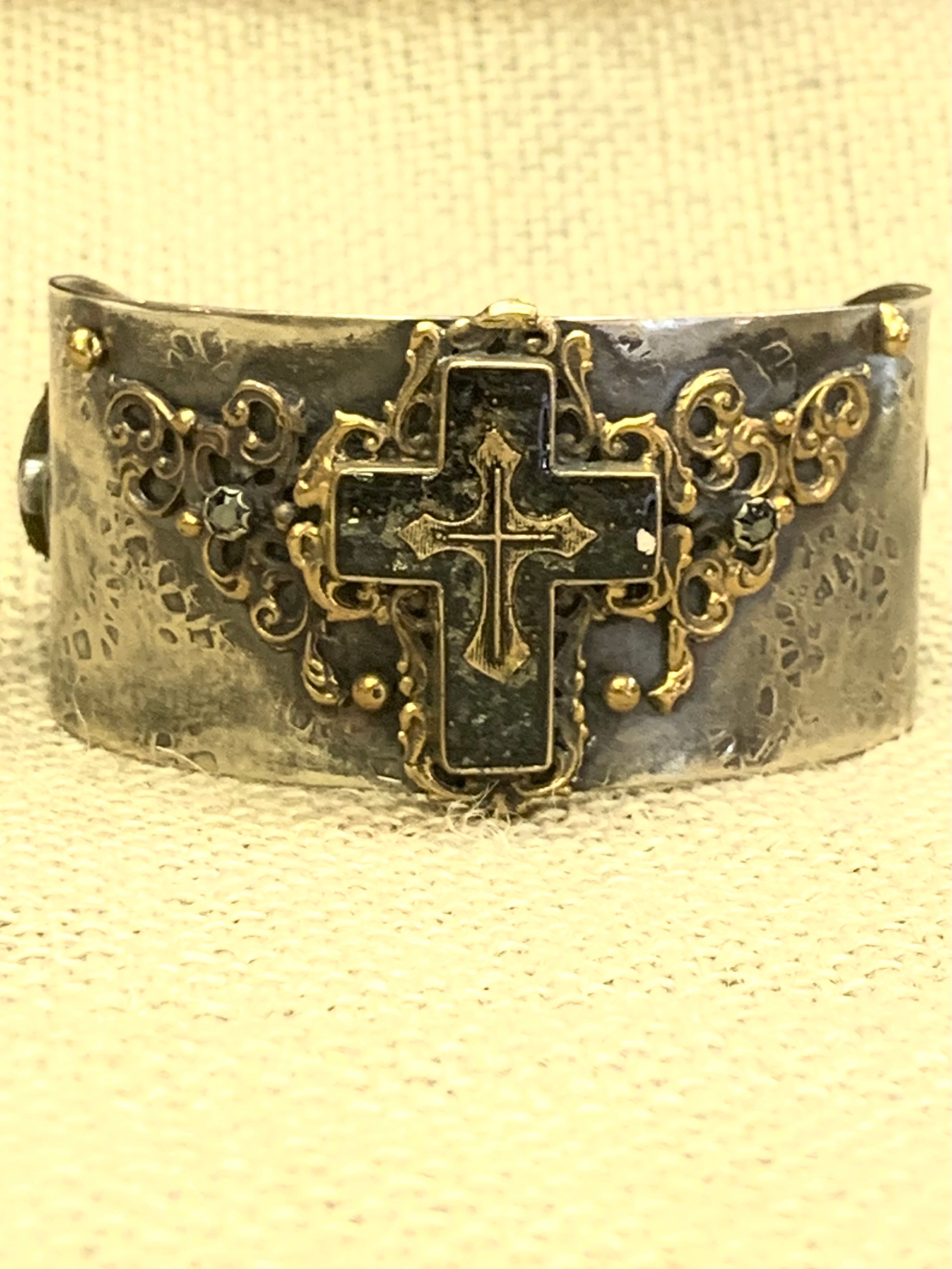 Hammered Cross Cuff