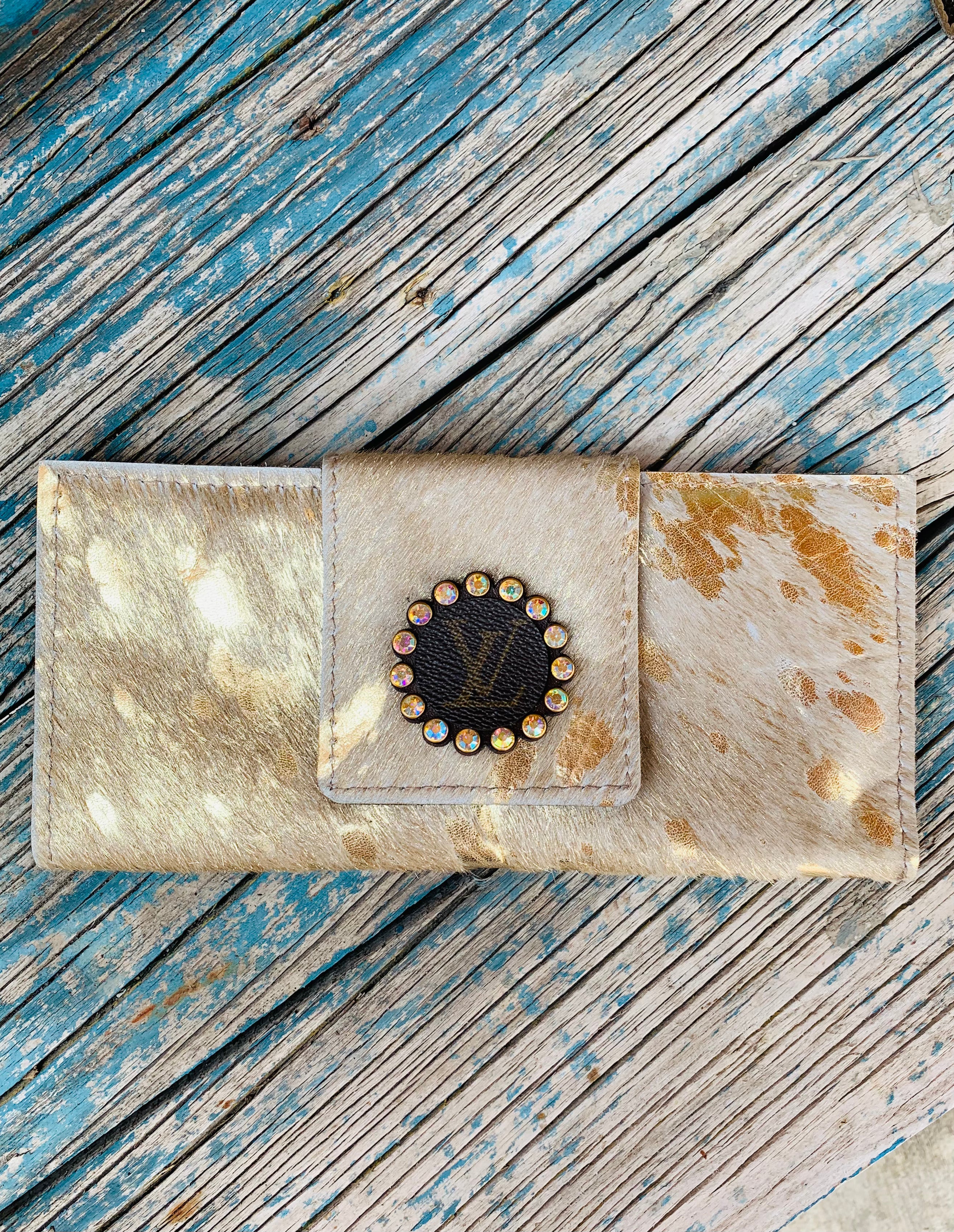 Revamped Hide Wallets