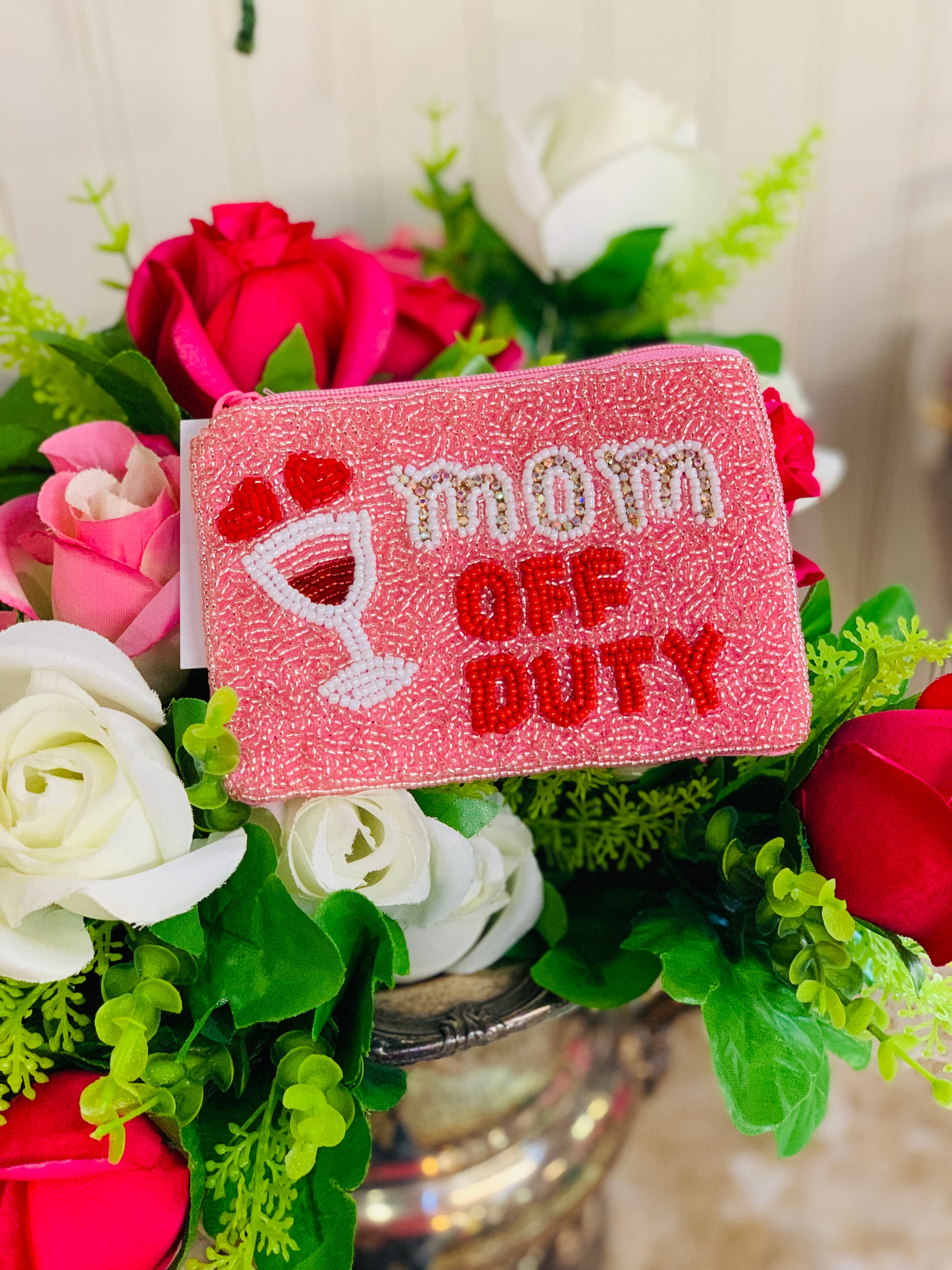 Mom Off Duty  Pouch